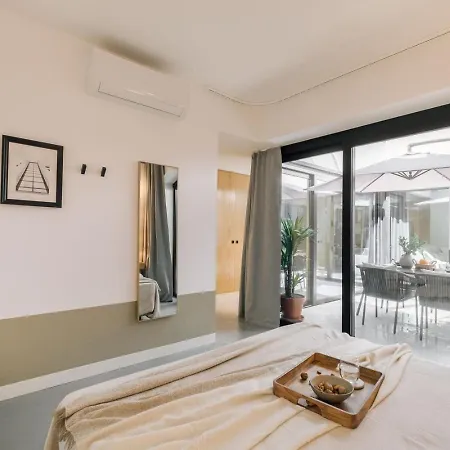 Faial - 1 Bedroom And Terrace In Santo Antonio Лиссабон