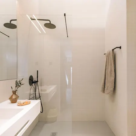 Faial - 1 Bedroom And Terrace In Santo Antonio 아파트 리스본